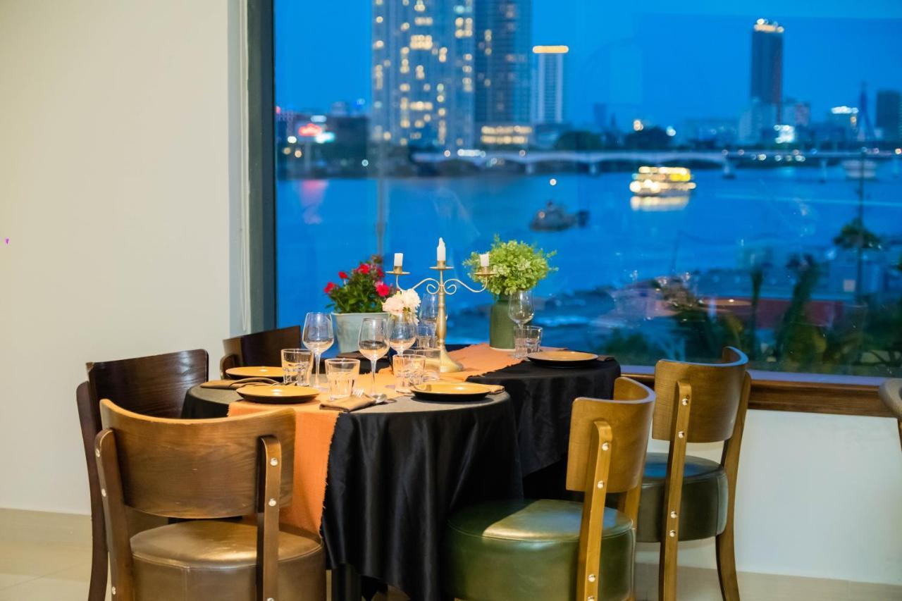 Di Lusso Boutique Hotel Riverside Danang Экстерьер фото